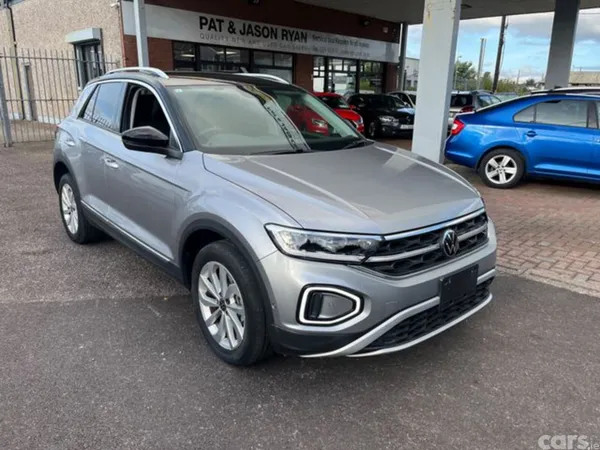 Volkswagen T-Roc SUV, Diesel, 2023, Grey