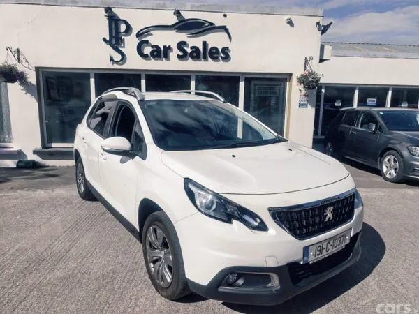 Peugeot 2008 Estate, Petrol, 2019, White