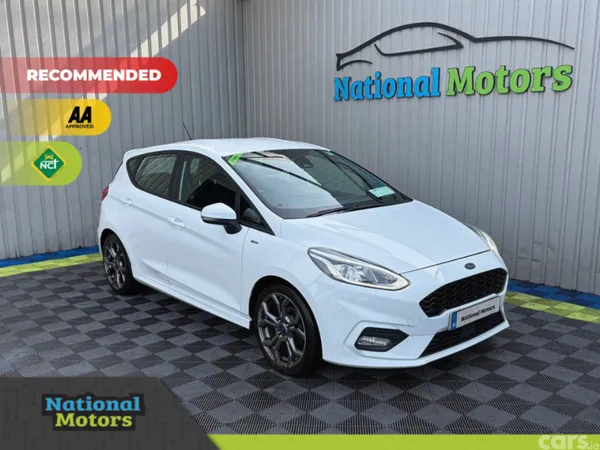 Ford Fiesta Hatchback, Petrol, 2019, White