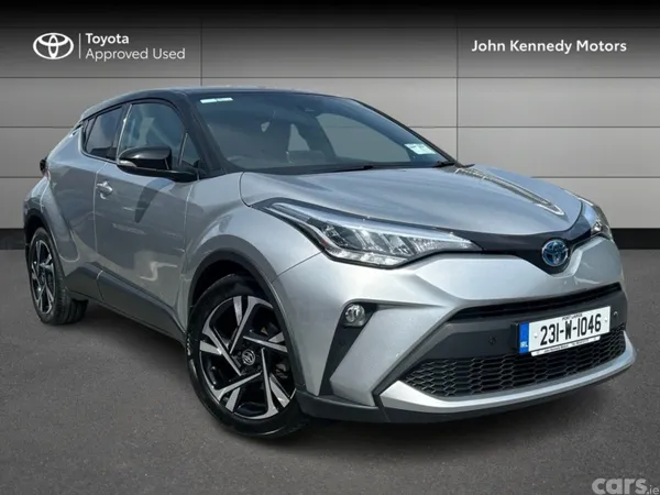 Toyota C-HR SUV, Petrol Hybrid, 2023, Silver