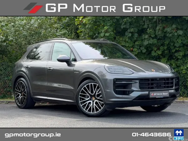 Porsche Cayenne Estate, Petrol Plug-in Hybrid, 2024, Grey