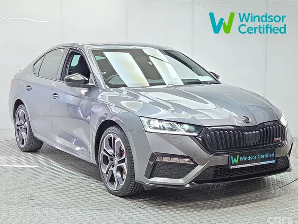 Skoda Octavia Saloon, Petrol Plug-in Hybrid, 2023, Grey