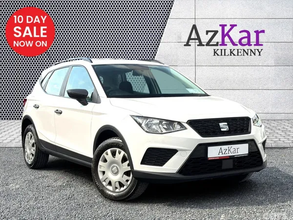 SEAT Arona Hatchback, Petrol, 2019, White