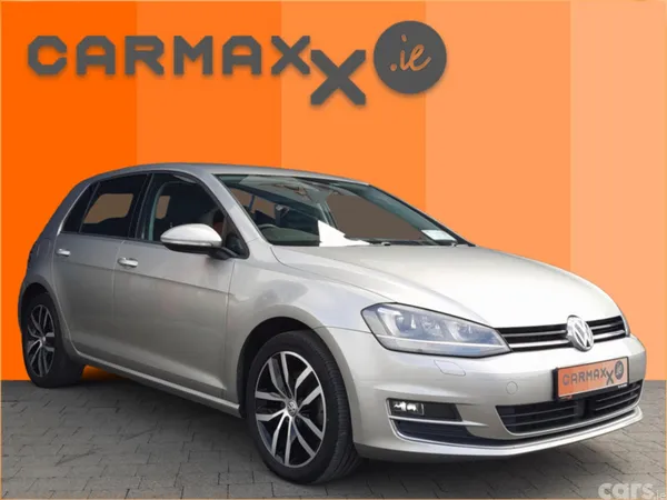 Volkswagen Golf Hatchback, Petrol, 2017, Silver