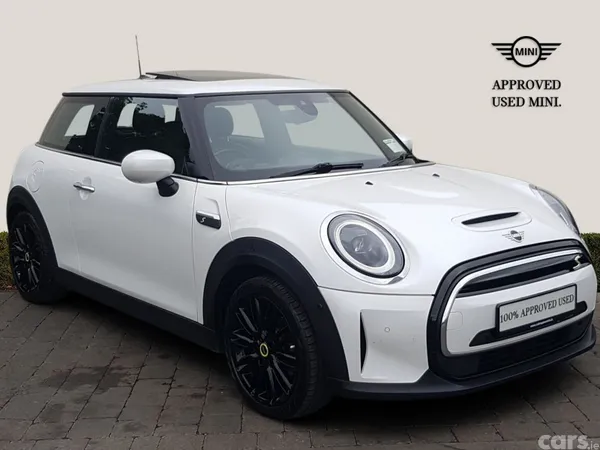 Mini Cooper Hatchback, Electric, 2023, White