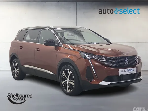 Peugeot 5008 Estate, Diesel, 2023, Brown