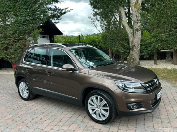 Volkswagen Tiguan SUV, Diesel, 2015, Brown