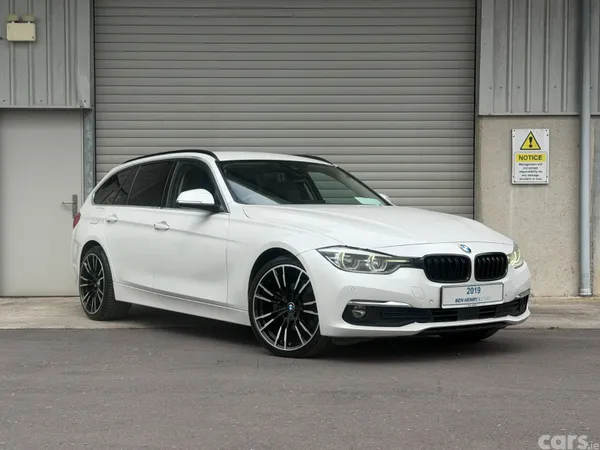 BMW 3-Series Estate, Diesel, 2019, White