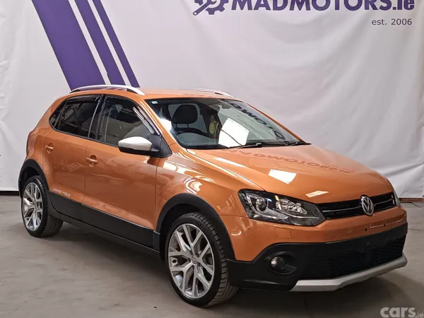 Volkswagen Polo Hatchback, Petrol, 2016, Orange