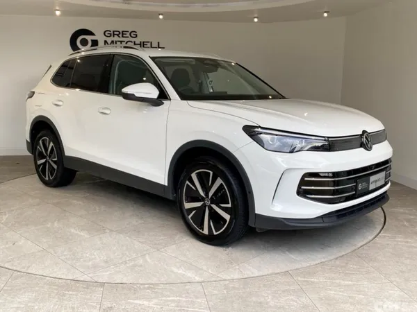 Volkswagen Tiguan SUV, Petrol Hybrid, 2024, White