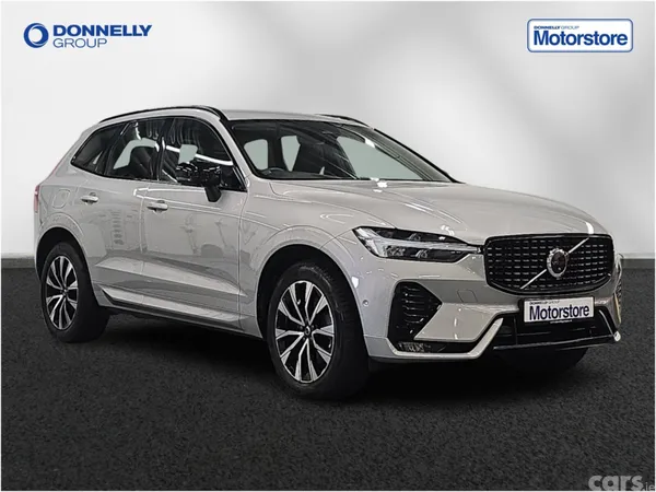 Volvo XC60 Estate, Diesel, 2023, Silver