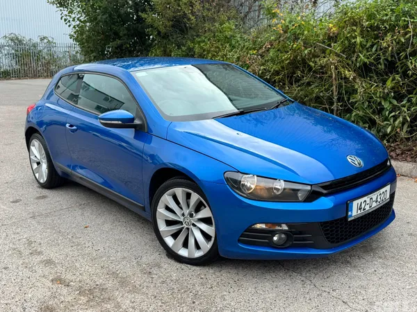 Volkswagen Scirocco Hatchback, Diesel, 2014, Blue