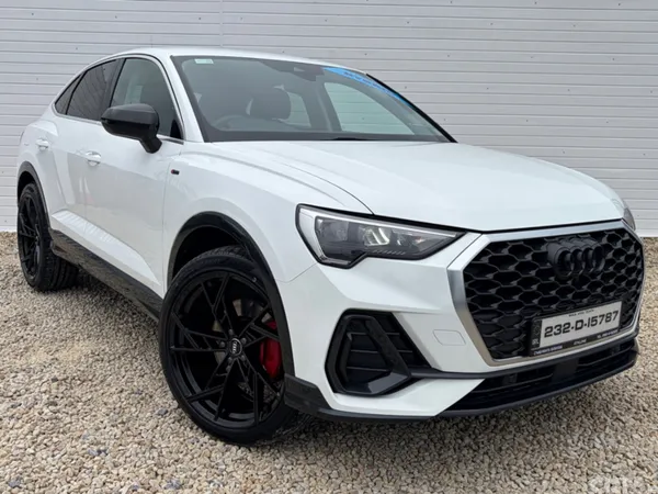 Audi Q3 Hatchback, Petrol Plug-in Hybrid, 2023, White