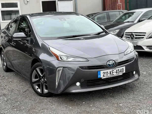 Toyota Prius Hatchback, Petrol Hybrid, 2021, Grey