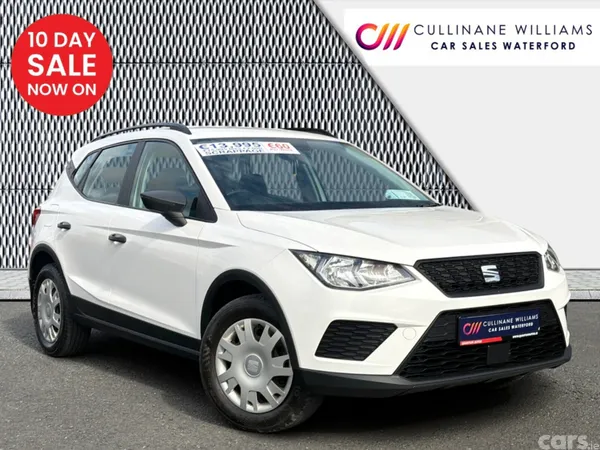 SEAT Arona Hatchback, Petrol, 2019, White