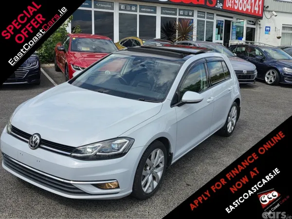 Volkswagen Golf Hatchback, Petrol, 2018, White