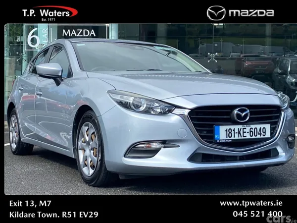 Mazda Mazda3 Hatchback, Petrol, 2018, Silver