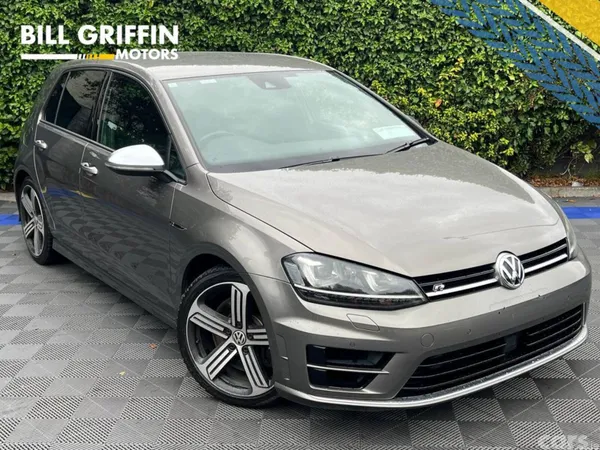 Volkswagen Golf Hatchback, Petrol, 2015, Grey