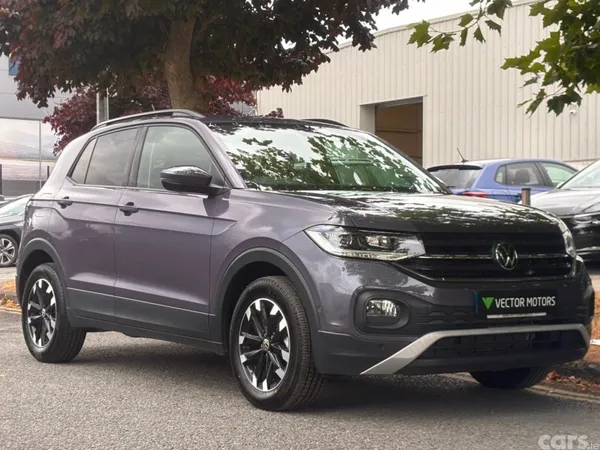 Volkswagen T-Cross SUV, Petrol, 2023, Blue