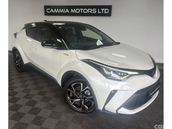 Toyota C-HR SUV, Petrol Hybrid, 2020, White