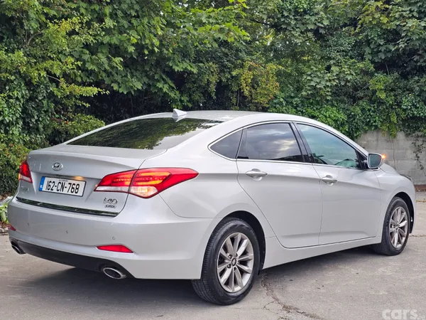Hyundai i40 Saloon, Diesel, 2016, Silver