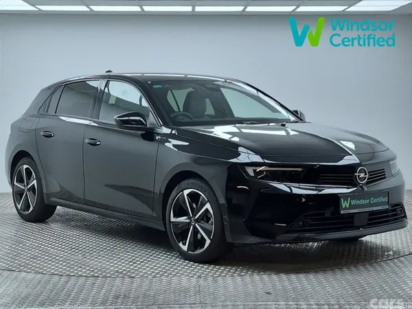 Opel Astra Hatchback, Petrol Hybrid, 2026, Black