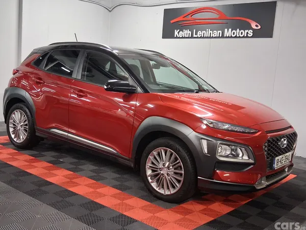 Hyundai KONA MPV, Petrol, 2018, Red