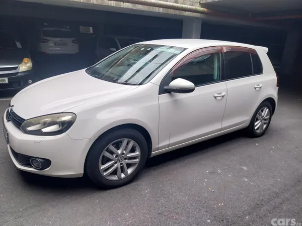 Volkswagen Golf Hatchback, Petrol, 2012, White