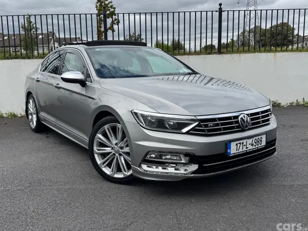 Volkswagen Passat Saloon, Diesel, 2017, Silver