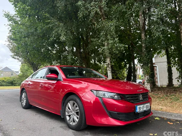 Peugeot 508 Hatchback, Diesel, 2019, Red