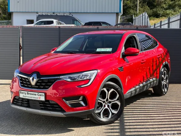 Renault Arkana Coupe, Petrol Hybrid, 2023, Red
