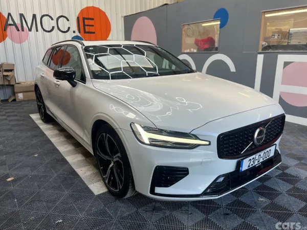 Volvo V60 Estate, Petrol Hybrid, 2023, White