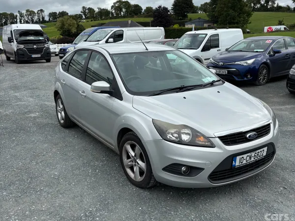Ford Focus Hatchback, Diesel, 2010, Silver