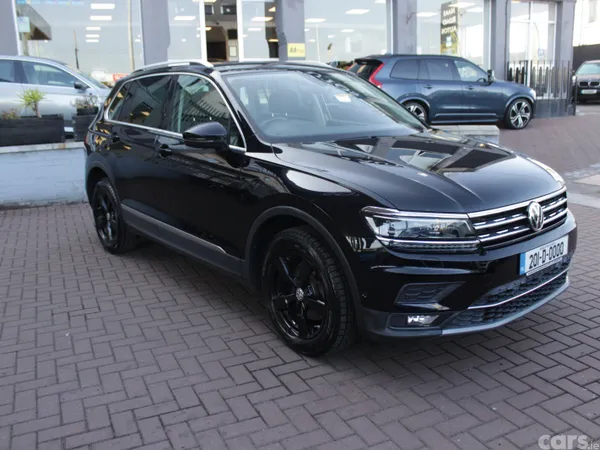Volkswagen Tiguan MPV, Diesel, 2020, Black