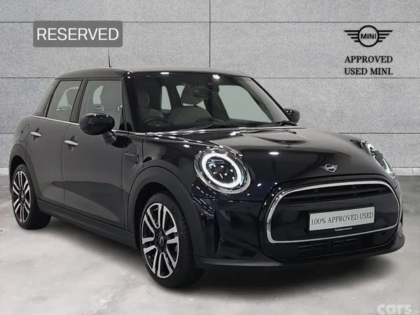 Mini Cooper Hatchback, Petrol, 2023, Blue