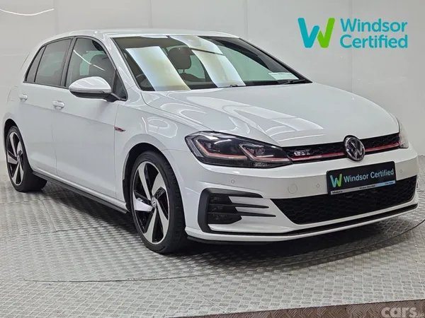 Volkswagen Golf Hatchback, Petrol, 2018, White