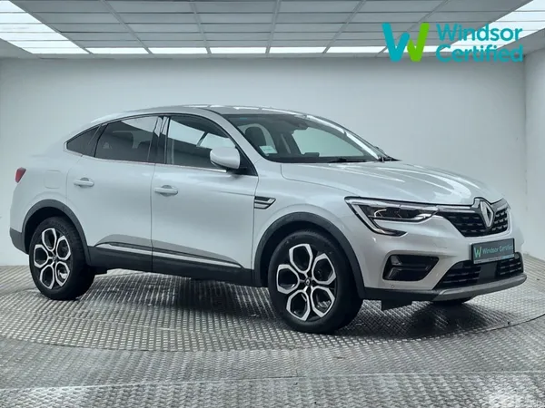 Renault Arkana SUV, Petrol, 2023, White