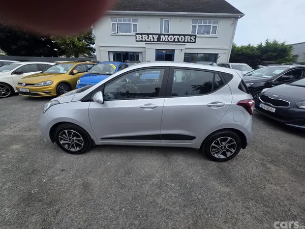 Hyundai i10 Hatchback, Petrol, 2019, Grey