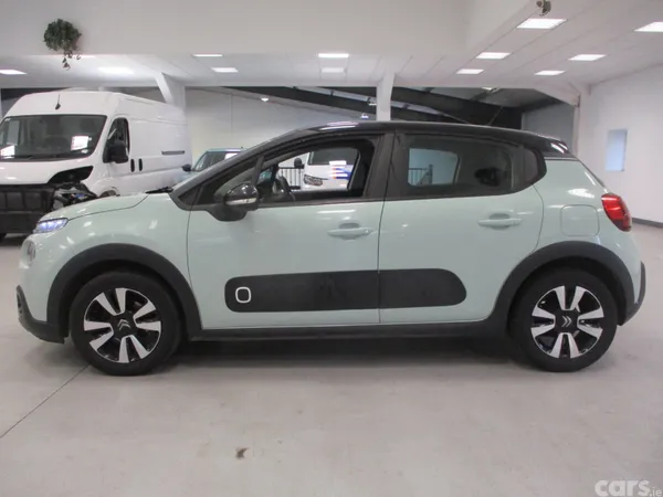 Citroen C3 Hatchback, Petrol, 2018, Green