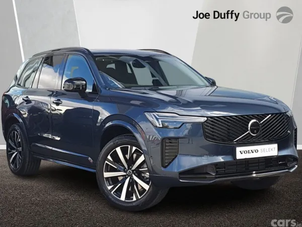 Volvo XC90 SUV, Petrol Plug-in Hybrid, 2026, Blue