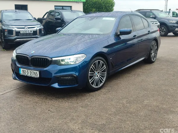 BMW 5-Series Saloon, Petrol Hybrid, 2019, Blue