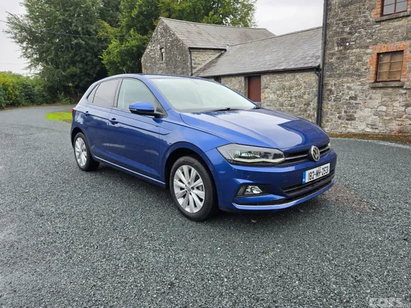 Volkswagen Polo Hatchback, Petrol, 2018, Blue