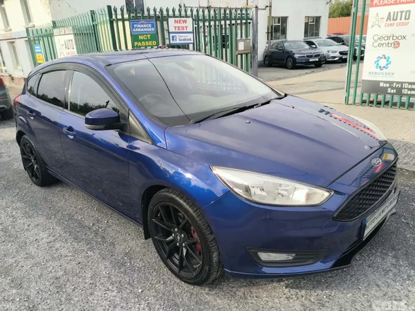 Ford Focus Hatchback, Diesel, 2015, Blue