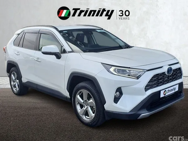 Toyota RAV4 SUV, Petrol Hybrid, 2022, White