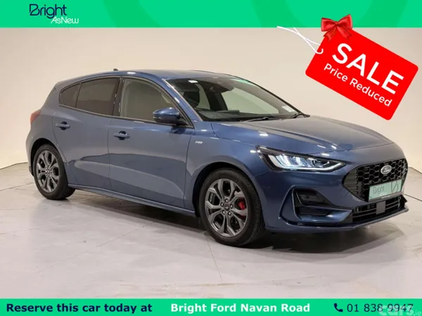Ford Focus Hatchback, Petrol, 2026, Blue
