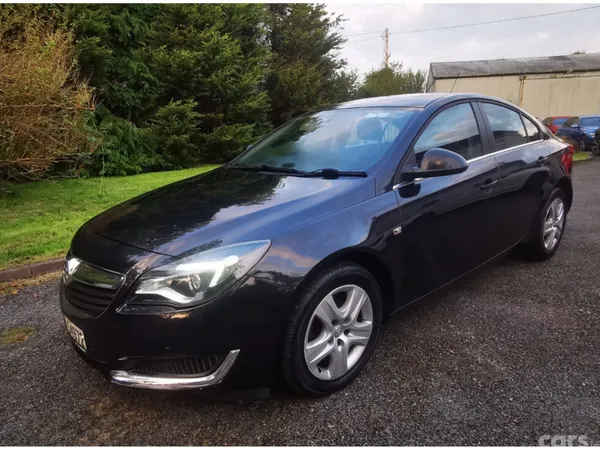 Vauxhall Insignia Hatchback, Diesel, 2016, Black