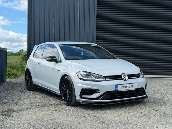 Volkswagen Golf Hatchback, Petrol, 2017, Silver