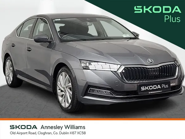 Skoda Octavia Saloon, Petrol, 2024, Grey