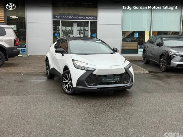 Toyota C-HR SUV, Petrol Hybrid, 2025, White