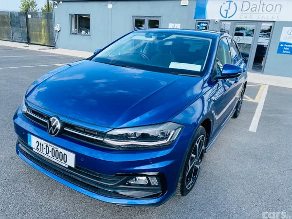 Volkswagen Polo Hatchback, Petrol, 2021, Blue